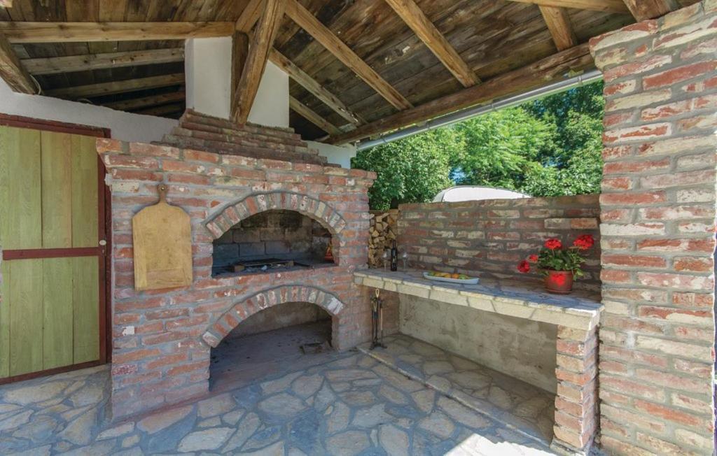 Vila Kristina Villa Nedescina ภายนอก รูปภาพ